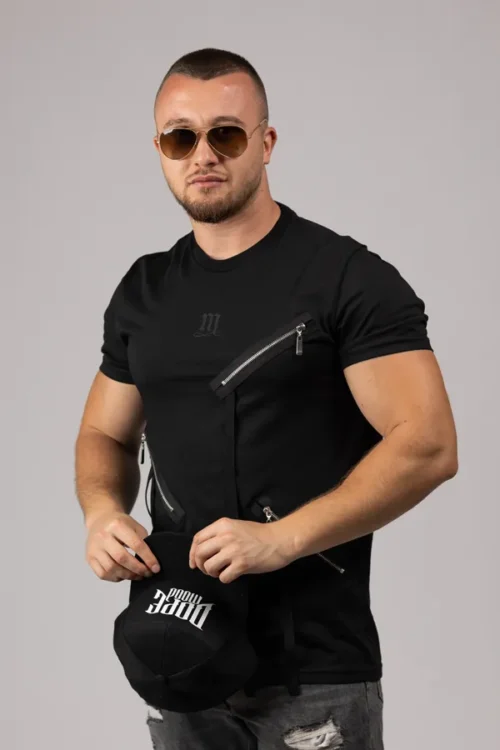 ТЕНИСКА „ ZIPPED UP “